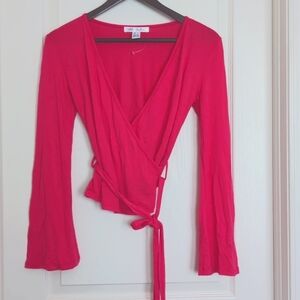 NWT Long sleeve Y2K vintage hot pink top flared sleeves with ties